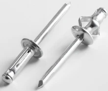 Remache ciego de aluminio Remache triple
